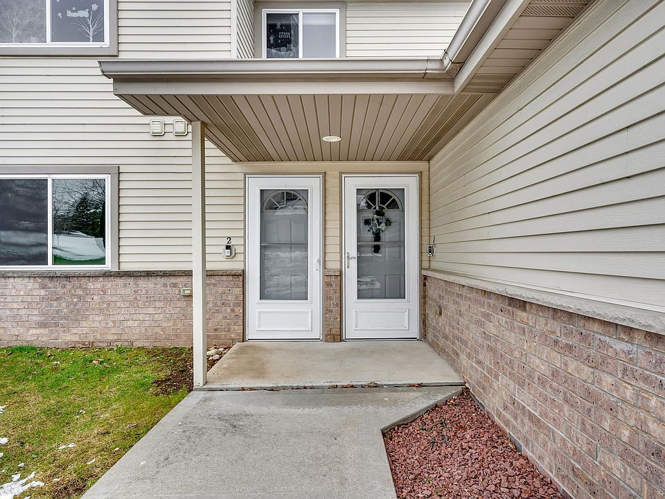 1st image of 850 Evergreen Dr Unit 2