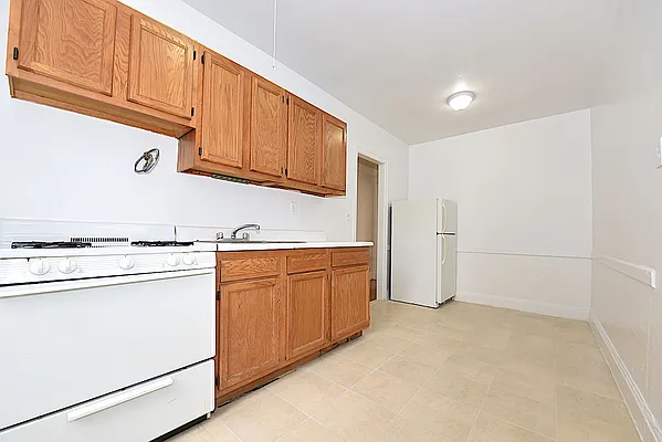 Rented by Keller Williams NYC | media 15