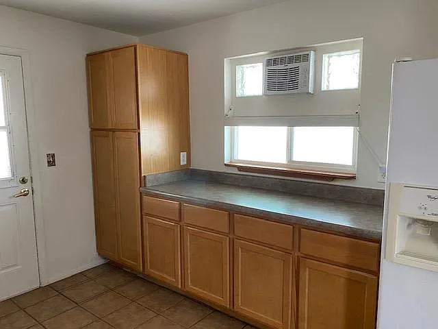 E Blacklidge Dr — Photo 9
