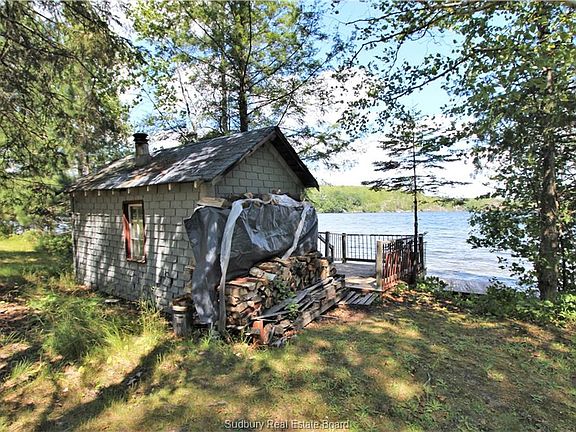 2nd image of 5945 Clearwater Lake Rd