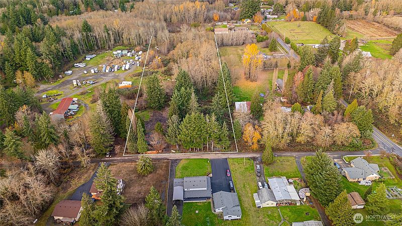 2nd image of 3502 40th Ave SE
