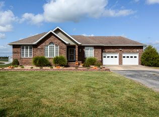 2079 E 546th Rd, Pleasant Hope, MO 65725
