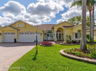 2048 Sparkling Waters Way, Spring Hill, FL 34606