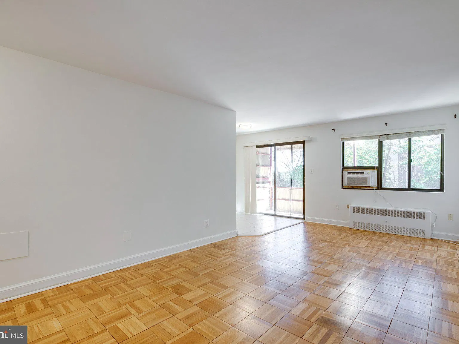 1 bed, 1.0 bath, 603 sqft, $1,995 — Photo 4