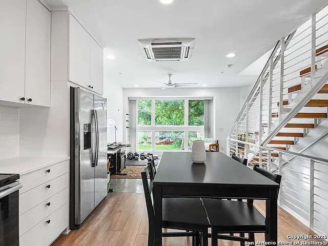 143 Catalpa Ave — Photo 9