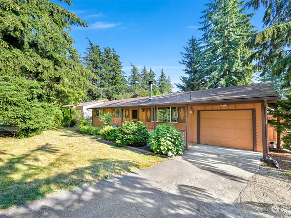 2535 E Hemmi Road, Bellingham, WA 98226