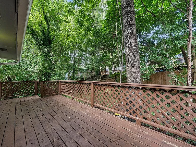 1353 Overlook Cv SE — Photo 22