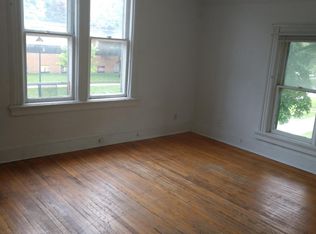 320 E 8th St APT 2, Michigan City, IN