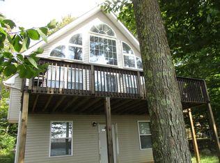 2509 Waterfront Dr, Tobyhanna, PA