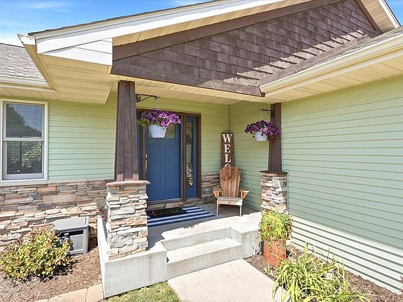 5th image of 1647 Valley Quail Dr