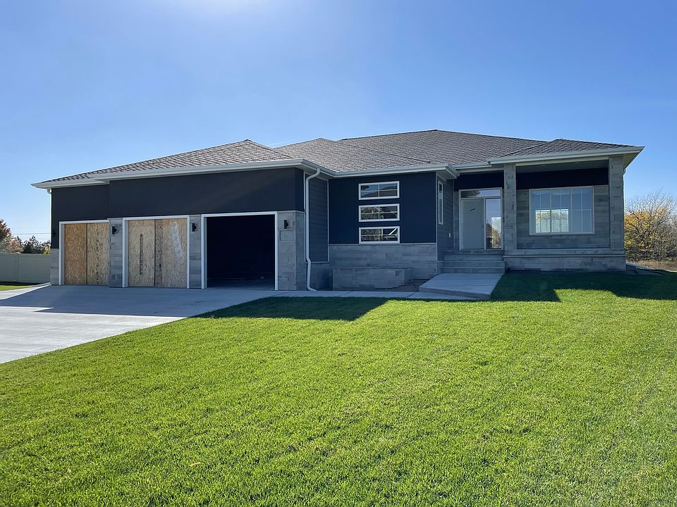 1st image of 431 Ponderosa Dr #Rf0rbs
