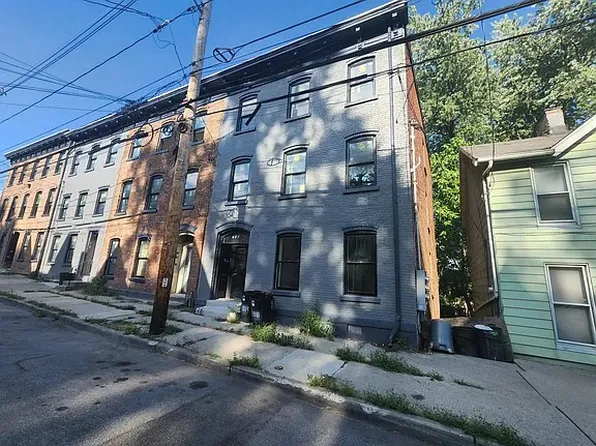 188 Chambers St APT 1, Newburgh, NY 12550
