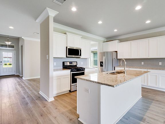 4th image of 107 Hardwood Dr