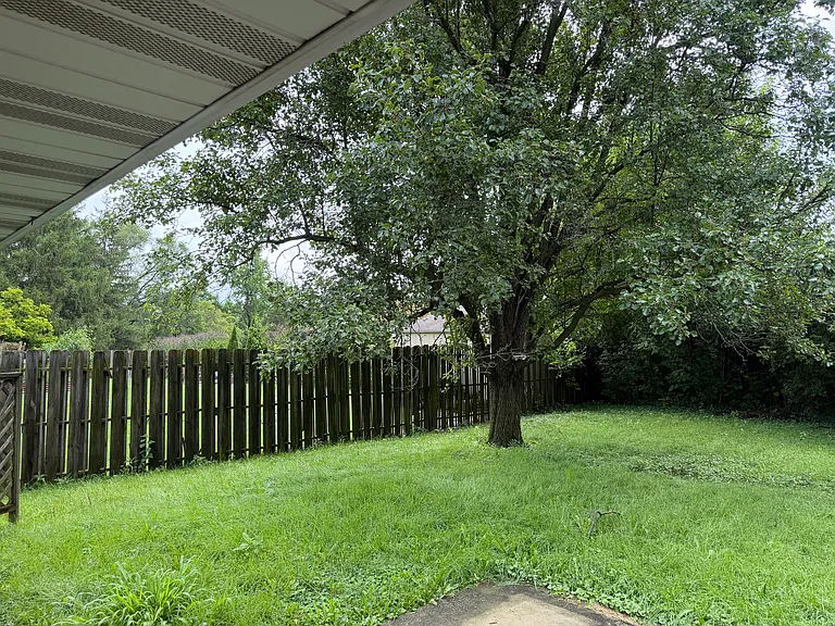 4101 W Coventry Dr — Photo 29