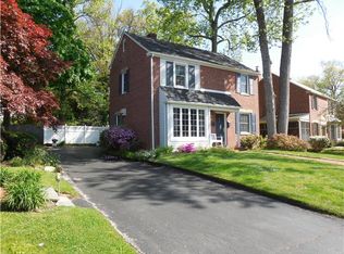 13 Hurst Rd, Wilmington, DE 19803