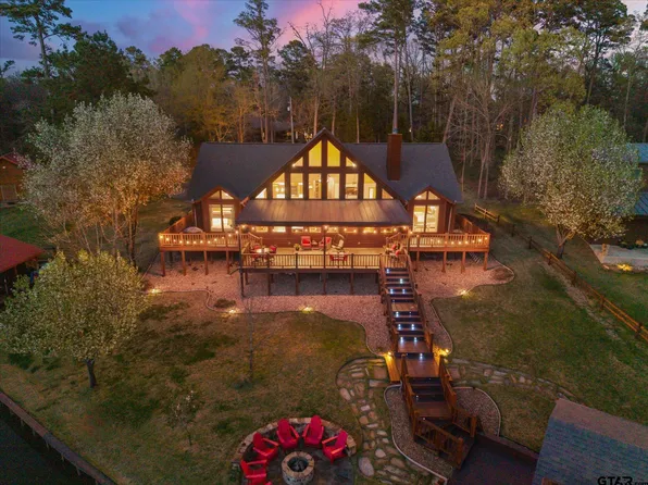 185 King Club Blvd, Scroggins, TX 75480