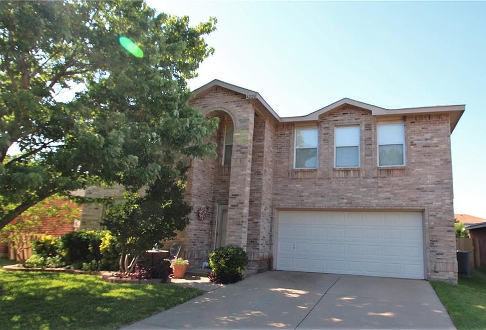 1st image of 4228 Gray Fox Dr