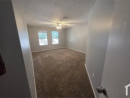 2256 White Oak Dr — Photo 6