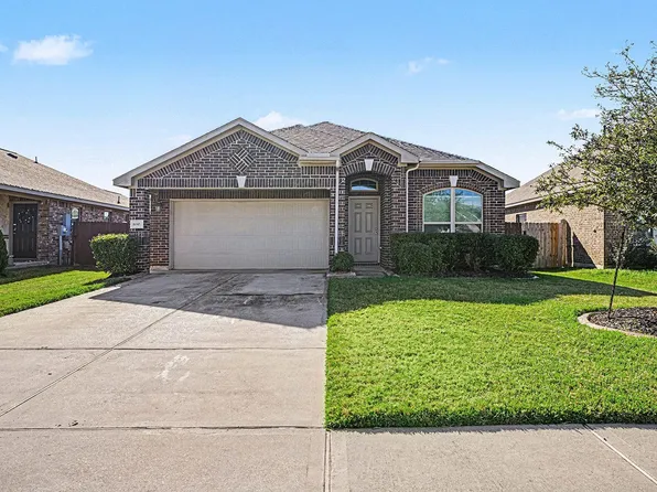 8817 Voyager Dr, Texas City, TX 77591