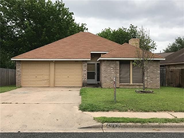 2nd image of 2003 Buckeye Ln
