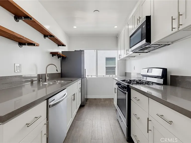 6065 Pickford Pl #5 — Photo 14