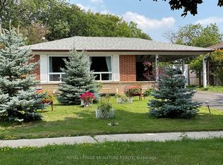 93 Kingslake Rd, Toronto, ON M2J3E7