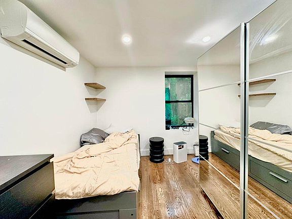 3rd image of 333 S 5th St #1B