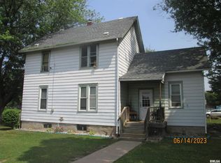 1706 Pike Rd, Savanna, IL 61074