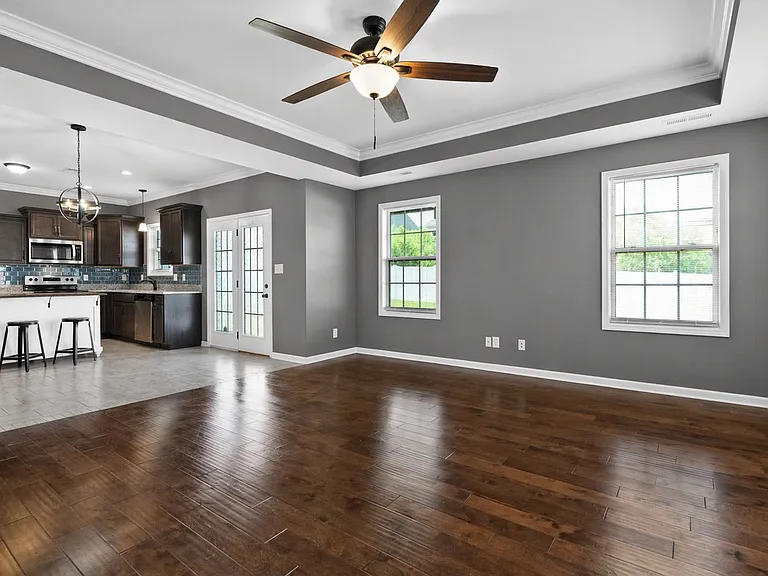 352 Winter Terrace Ln — Photo 10