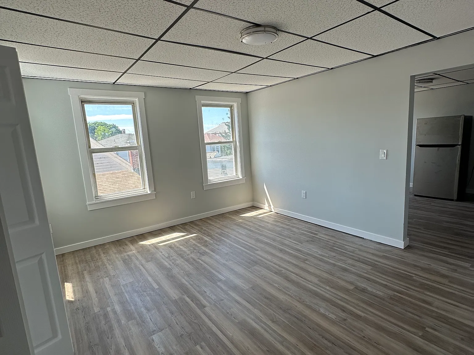 4 bed, $2,500 — Photo 4