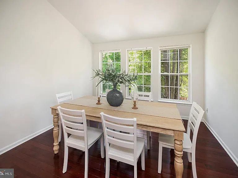 11209 Gander Ct — Photo 13