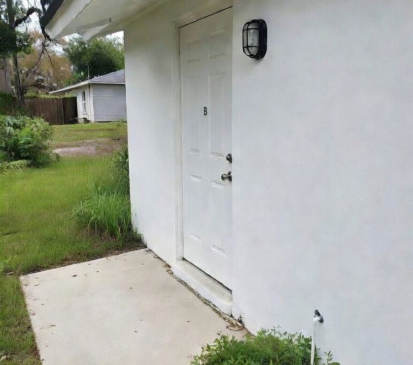 1st image of 5204 N 45th St Unit B