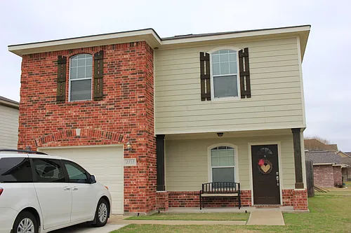 2717 Horse Haven Ln Photo 1