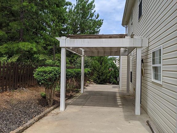 4th image of 309 Bellarine Dr