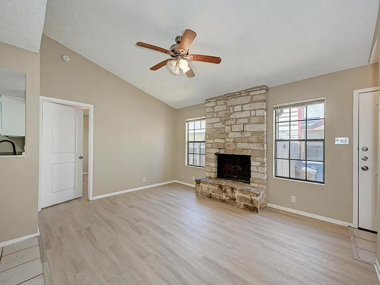 12408 Deer Falls Dr #B — Photo 7