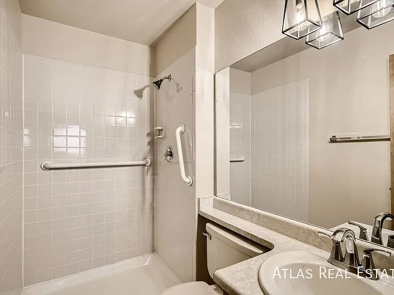 8420 Candleflower Cir — Photo 8