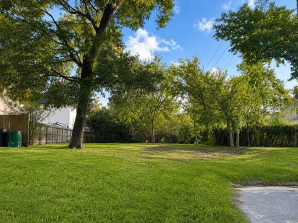 951 W 41st St Lot 13, Houston, TX 77018