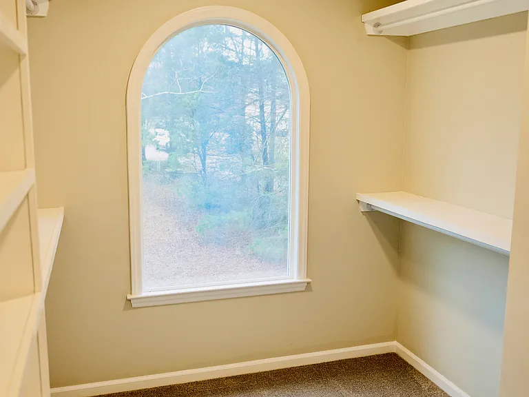 6001 Brown Swiss Way — Photo 23