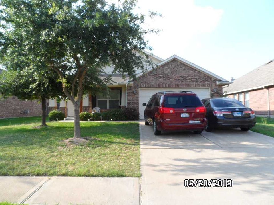 1st image of 14927 Mills Park Ln