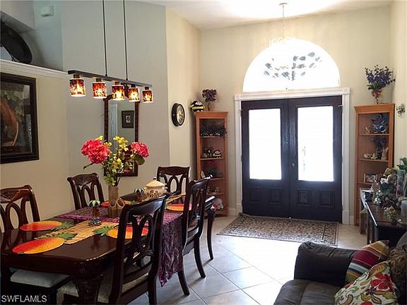 3rd image of 4951 Hawthorn Woods Way