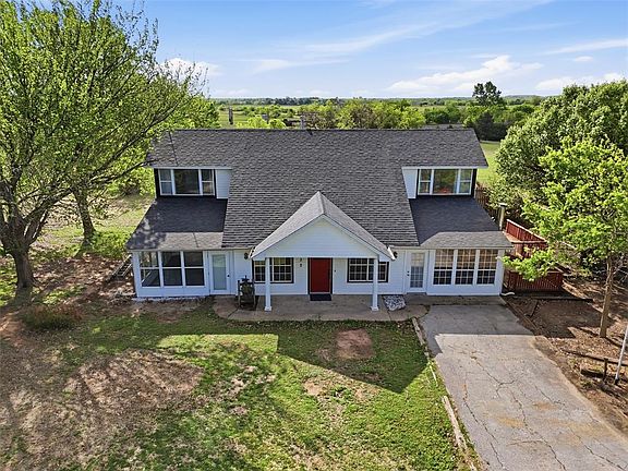 4th image of 132 Mill Ridge Rd