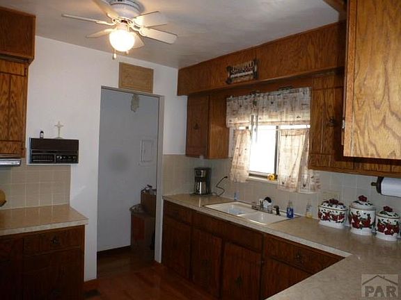 2nd image of 983 24th Ln