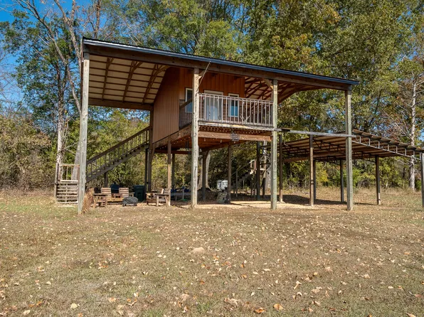 330 Jetter Rd, Clifton, TN 38425