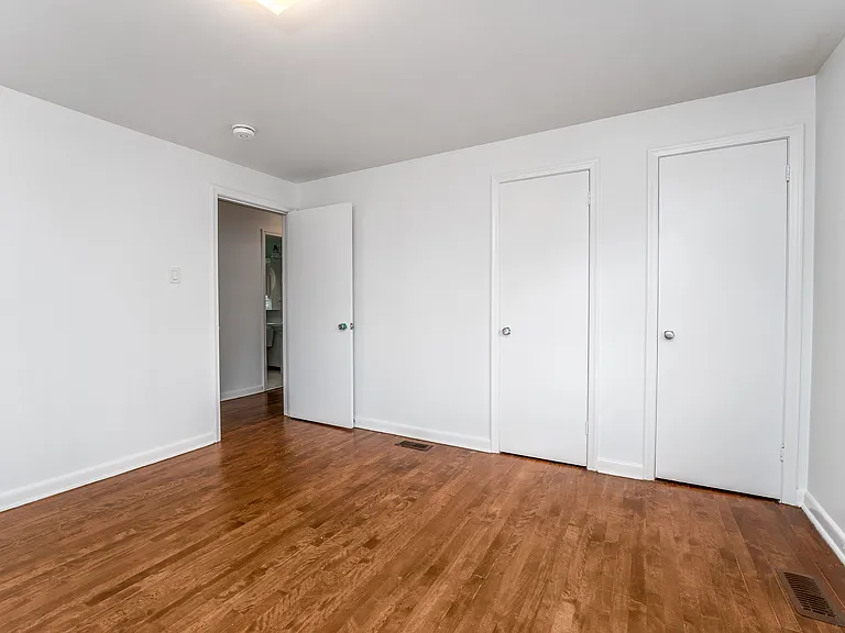 939 Weston Dr #1 — Photo 14