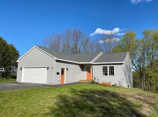 43 Dana Ave, Auburn, ME 04210