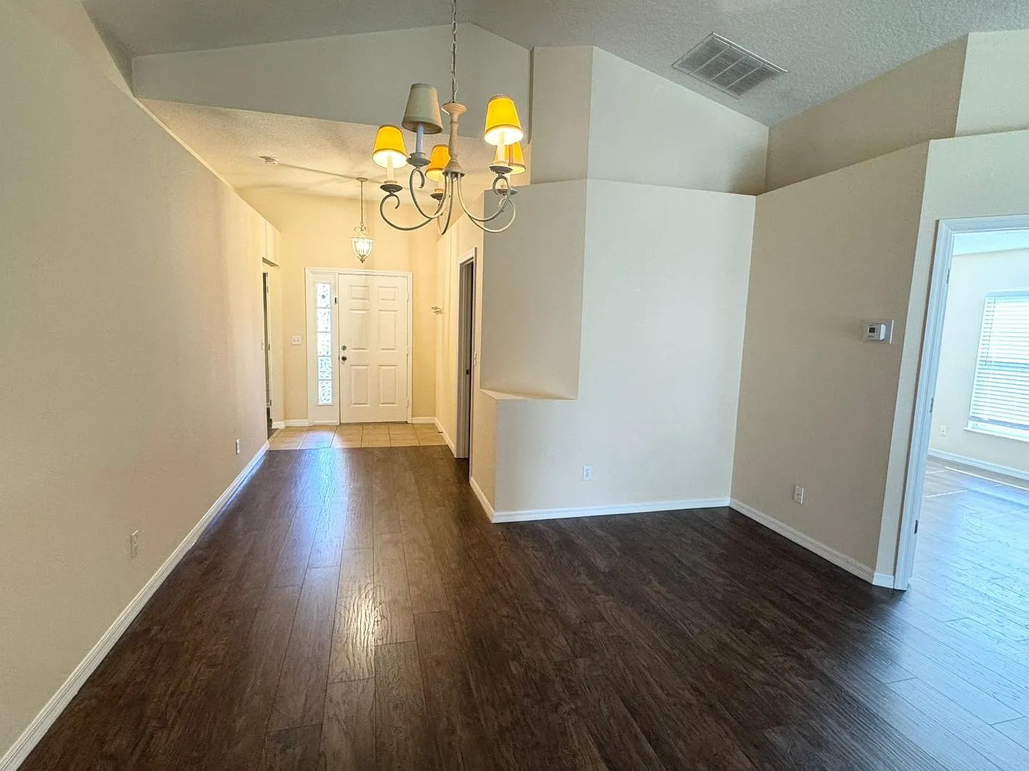 Cozy 4/2 Single-family home in beautiful Groveland!! — Photo 4