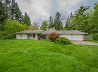 2860 Viewmont Pl, Camano Island, WA 98282