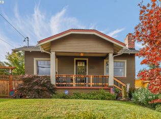 6936 NE Stanton St, Portland, OR 97213