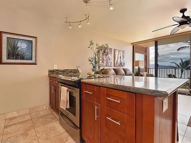30 Hauoli St #304 — Photo 39