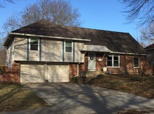 12900 Manchester Ave, Grandview, MO 64030